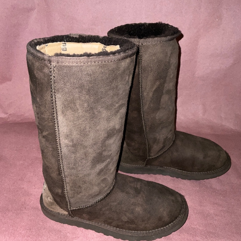 Women Australia UGG Hight Ankle Boots Size 6M Dark Tan Sheepskin